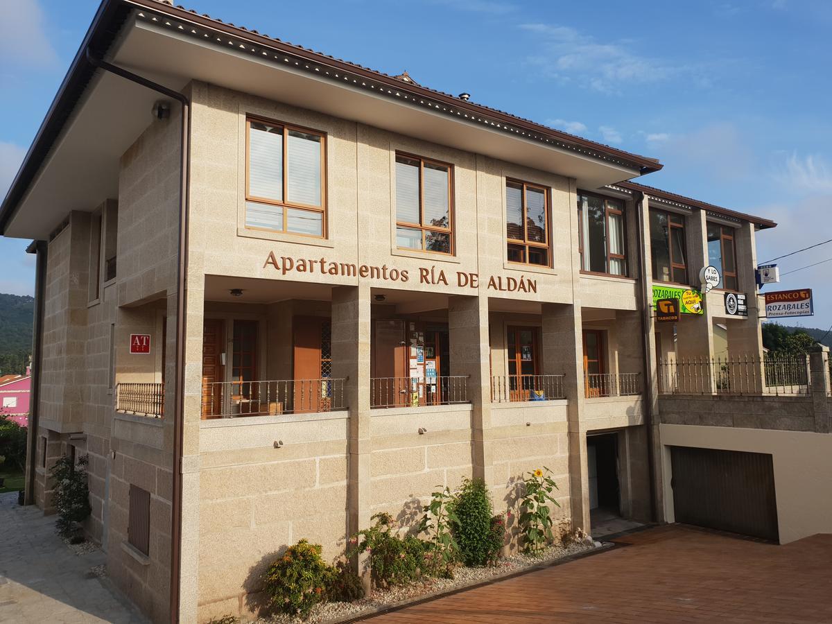 Apartamentos Ria De Aldán المظهر الخارجي الصورة